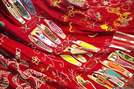 Detalle de los bordados